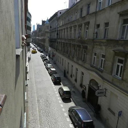 Lägenhet Rynek Manana